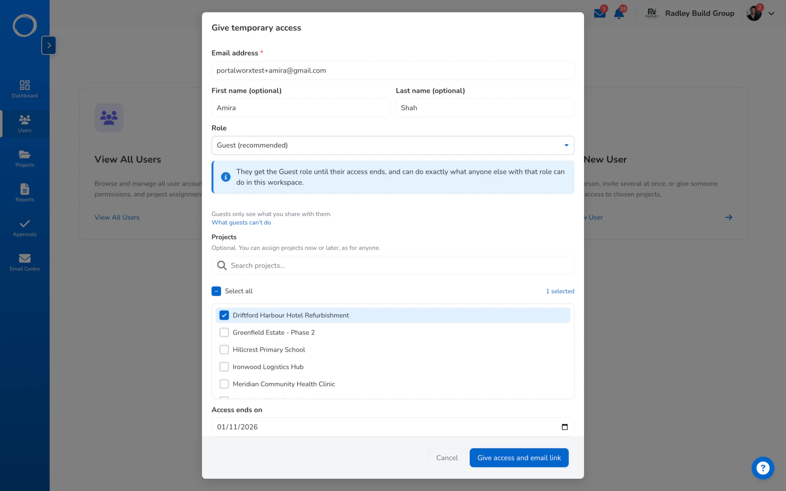 Giving temporary access: an email, a name, the projects ticked and the date it ends